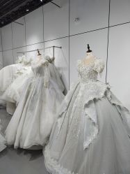 点击看大图 -艾拉·女王婚纱礼服馆
