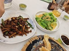 -丰尔粥食·顺德鱼生·干蒸排骨顺德菜(大良分店)