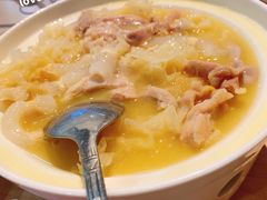 浓汤花胶鸡-避风塘(宝山万达店)