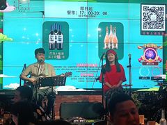 -胡桃里乐队酒馆