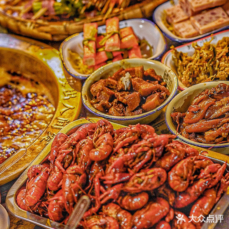 真的随便点完全不踩雷，想吃啥子拿啥子，好吃不贵