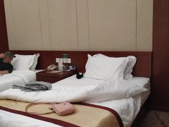 -兴芮温泉度假区