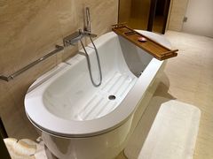 -上海衡山路十二号华邑酒店