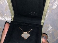 -梵克雅宝(国贸商城店)