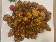宫爆鸡丁-金牌餐厅·天津菜·八珍豆腐·老爆三(瓷房子店)