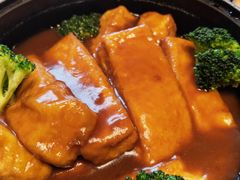 石锅鲍鱼汁豆腐-古南都·老广东酒楼(龙江店)