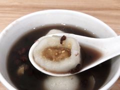 红豆沙汤丸-芬芳甜品(体育东横街店)