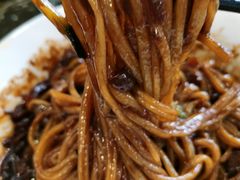 炸酱面-桃园中华料理炸酱面(燕儿岛路店)
