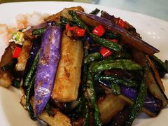 茄子烧豆角-香融府·烤鸭·家常菜(马家堡路店)