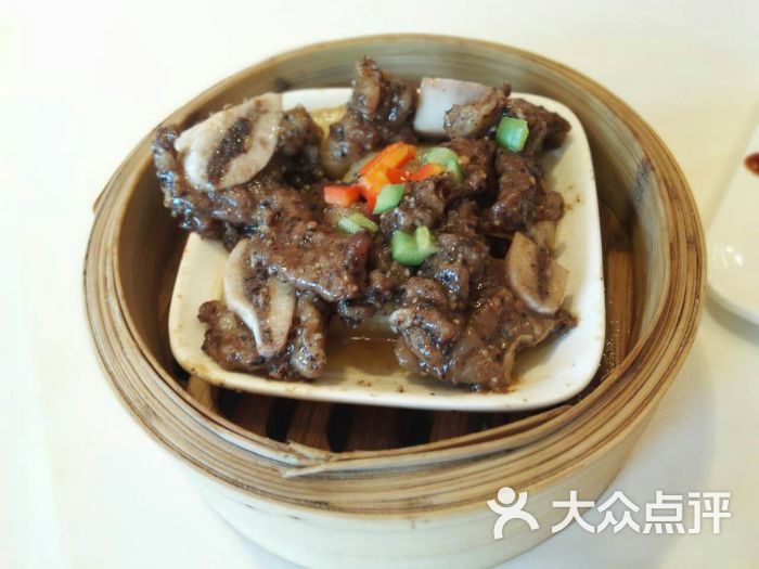 黑椒汁蒸牛仔骨