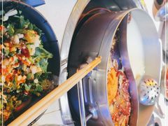 -钢管厂五区小郡肝串串香火锅(人民广场店)