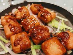 -侬佳蒸菜馆(听潮店)