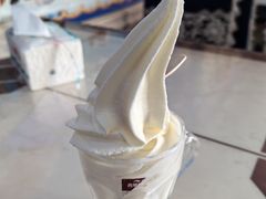 -古老冰山特色冰淇淋店(艾提尕尔店)