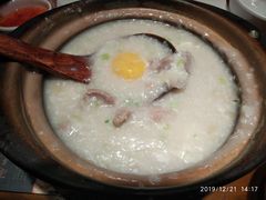 窝蛋牛肉粥-南拳十三姨·潮汕砂锅粥(世纪金源店)