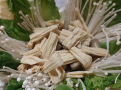 -霄汉牛三鲜湖北砂锅菜(万松园2店)