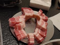 -炽城·烤肉名家(鸿达中央广场店)