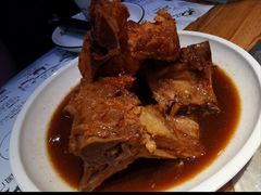 -山河屯铁锅炖·非遗东北菜(南山店)