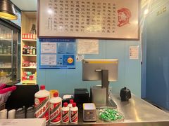 -阿郎龙虾烧烤海鲜馆(苏河融景店)