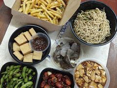 -肥肥虾庄·金牌油焖大虾(首义路店)