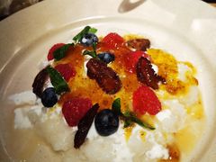 -纳鲁孜·新疆特色餐厅(上海悦荟广场店)