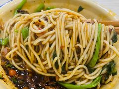 -张记奔吃小面