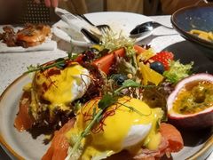 烟熏三文鱼班尼迪蛋-BE BRIGHT KITCHEN(正佳广场店)
