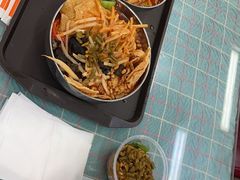 -红鼻子桂林米粉(金唐新光界店)