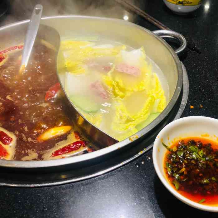 川奇火锅(望云路店)