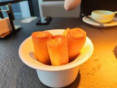 -蝴蝶里·粤菜·点心(滨江龙湖店)