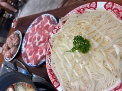 -袁山山重庆火锅(丈八北路店)