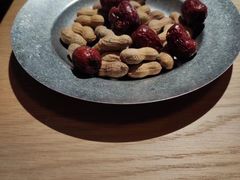 -纳鲁孜·新疆特色餐厅(上海悦荟广场店)