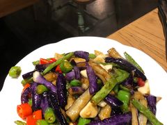 -伴鱼烤货东北菜(雅仕铭苑店)