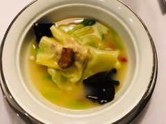 鱼汤鸭肉云吞伴时令蔬-伯衡55·吉品轩(乌鲁木齐南路店)