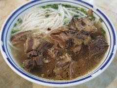 -香辉食馆(新兴路店)