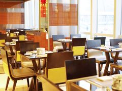大堂-大中华希尔顿酒店-念自助餐·嗨啤·小龙虾