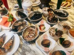 -雍和会海鲜姿造自助(湖东路店)