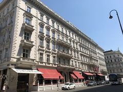 -Cafe Sacher(WIEN)