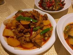 -巴扎美食·新疆菜·西域歌舞表演餐厅(新疆大厦店)
