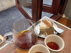 -SAFARI COFFEE