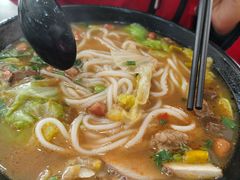 -龙记桂林米粉(财满街店)