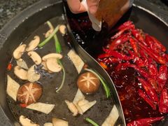 -井格重庆火锅(临平银泰城店)
