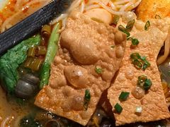 柳州·老表螺蛳粉-桂小厨广西菜(万象城店)