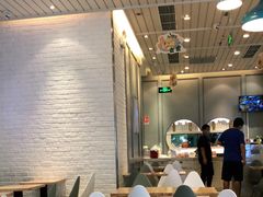 大堂-满记甜品(荟聚购物中心店)