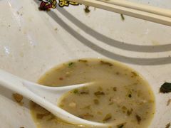 -灵芝妹子海鲜米线(凯德和平广场店)