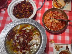 -辣小鲜·南昌大排档(船山路店)