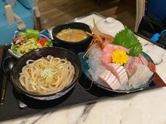 -家贺屋刺身寿司专门店
