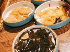 -明洞阿姨·韩式酱蟹烤肉·创意料理(三元桥店)