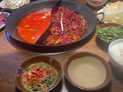 -萍姐火锅·公路夜市(武汉首店)