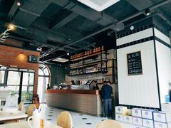 -LENBACH兰巴赫西餐啤酒坊(大连东港店)