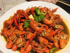 -沪小胖小龙虾(淮海中路旗舰店)